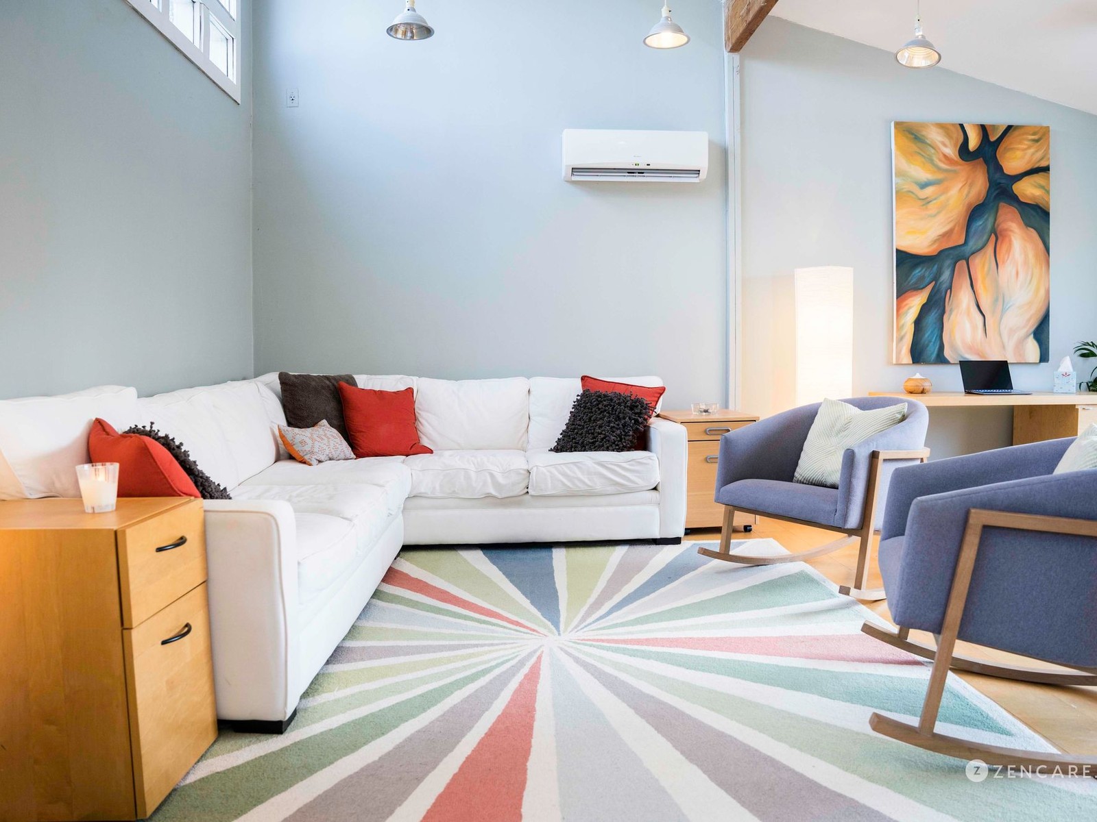 Warm, welcoming therapy environment at Uplift Sobriety